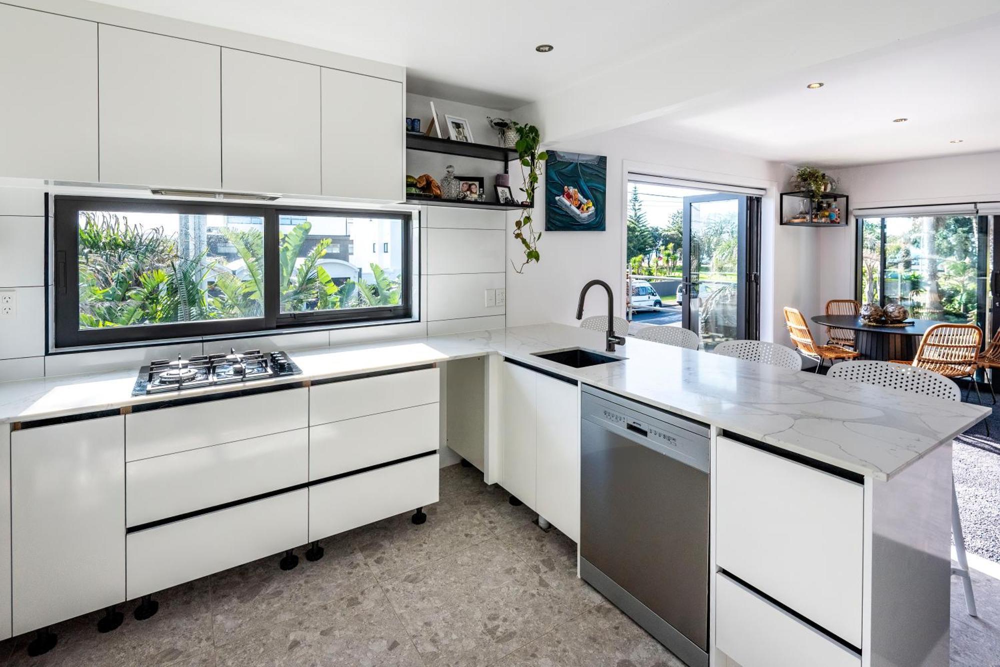 Orewa Beachcomber Exterior photo
