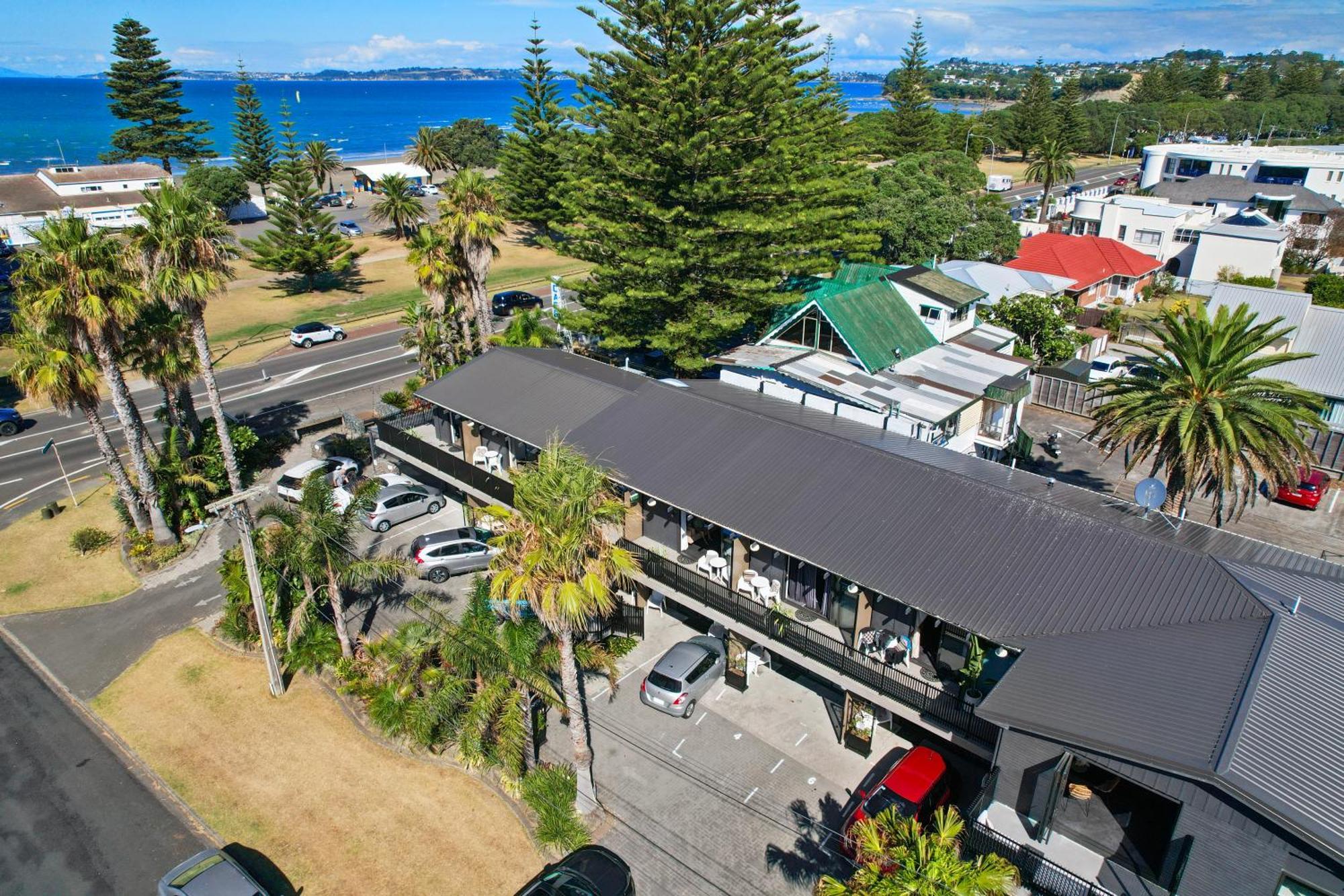 Orewa Beachcomber Exterior photo