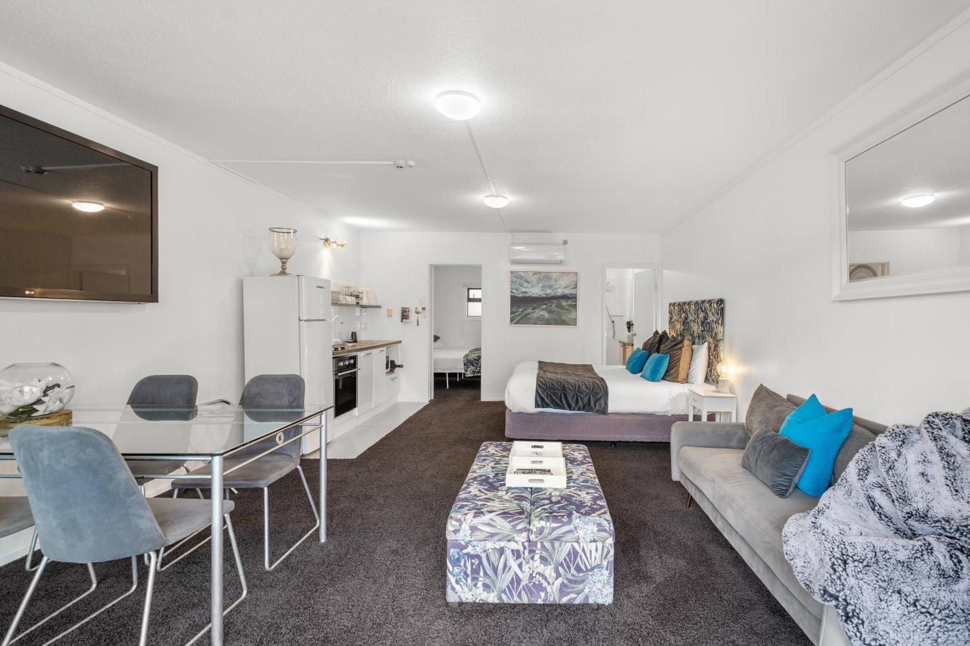 Orewa Beachcomber Exterior photo