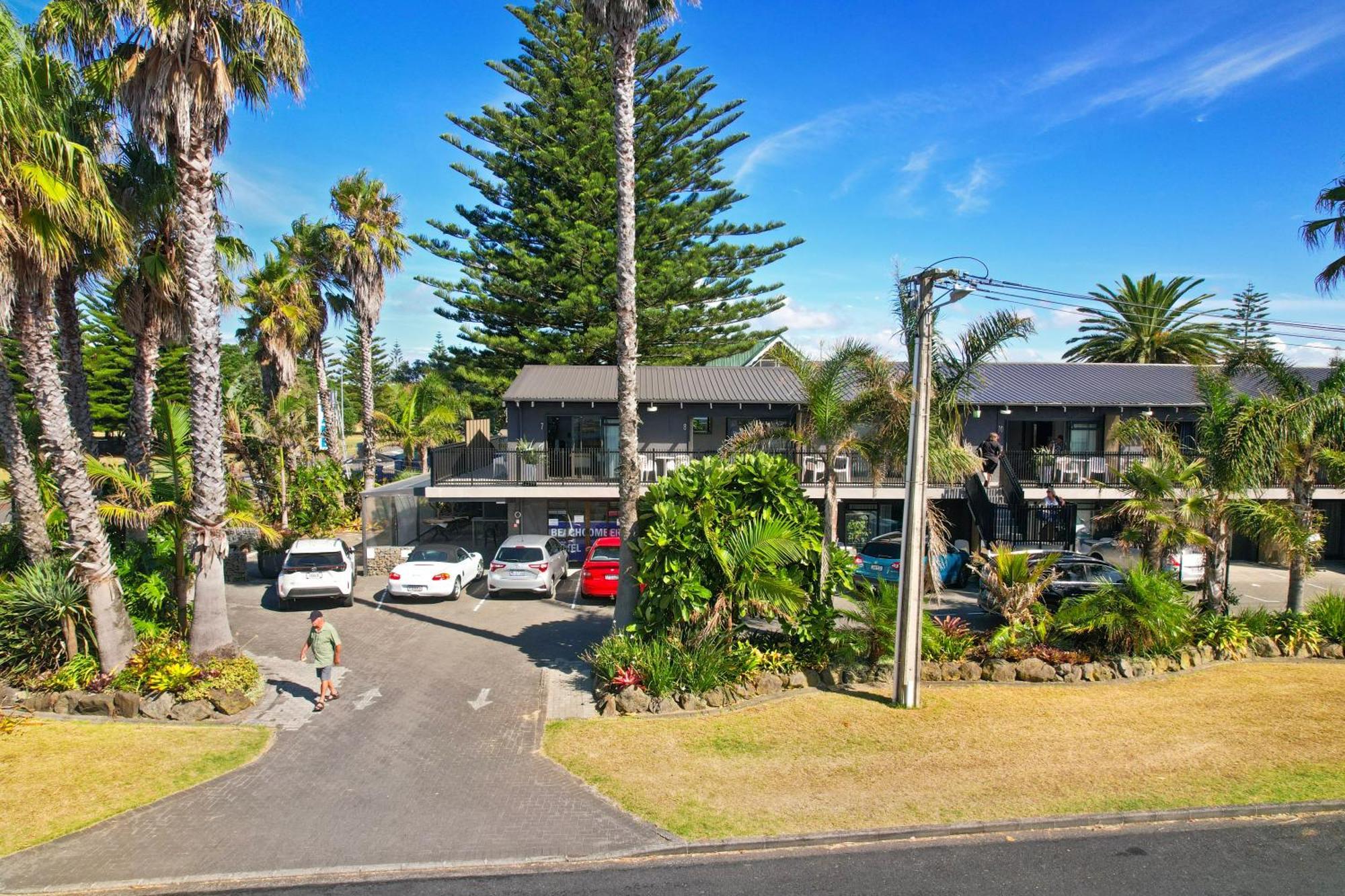 Orewa Beachcomber Exterior photo